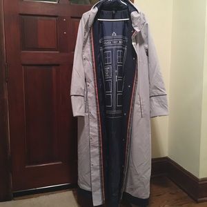 Doctor Who Trench Coat (13th Doctor)